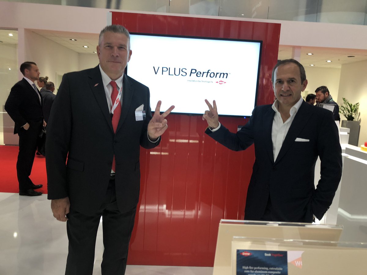 Our #dowpolyurethanes customer gives us a big “V” at the launch of the #Dow #VPlusPerform Program at #DowK2019