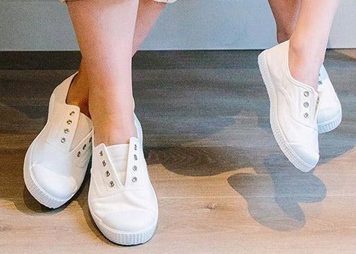 trotters canvas shoes