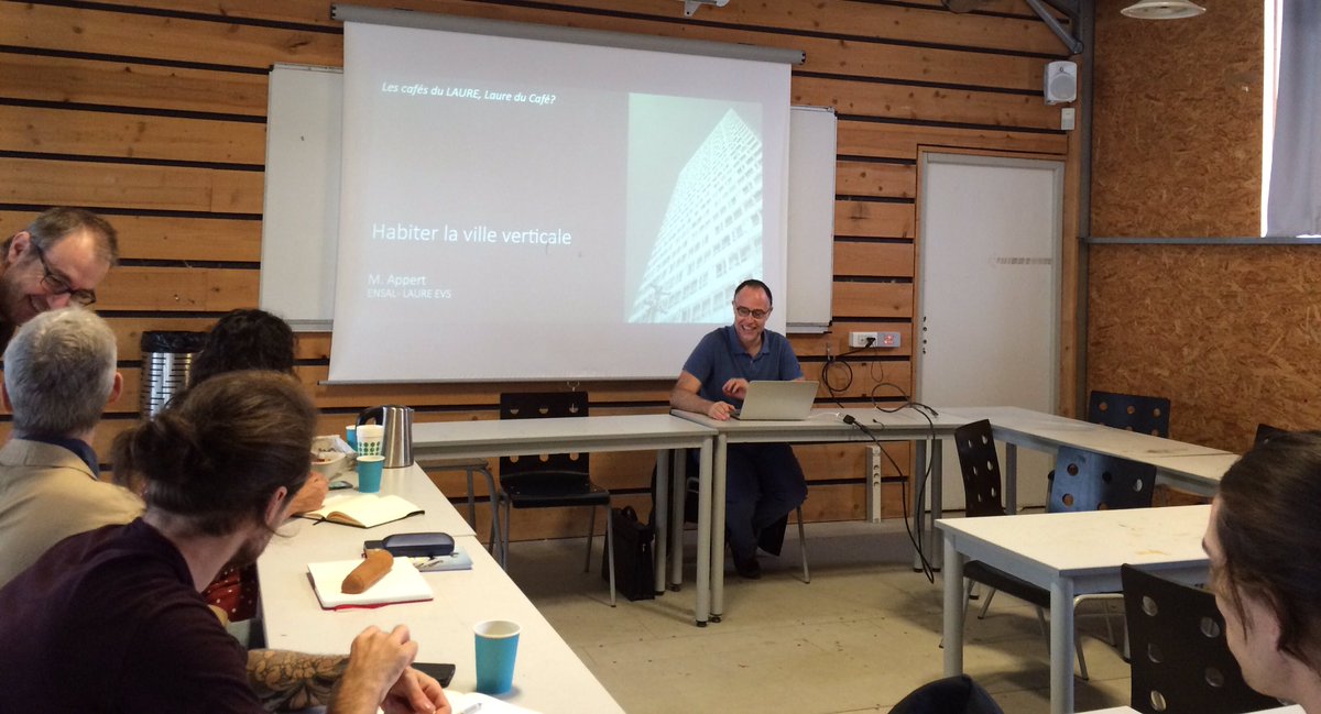 ENSALyon's tweet photo. Café du #LAURE : Manuel #Appert, professeur géographe @ENSALyon présente "Habiter la #ville verticale".
https://t.co/0zptwYZ0Oy #teamarchi https://t.co/jEvpmUqScn