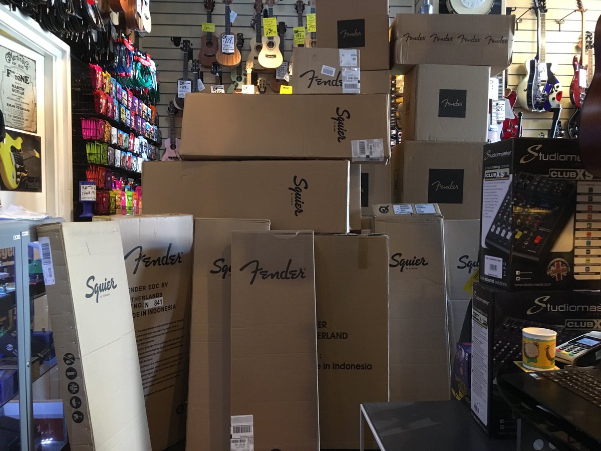 We sure do love our Fender deliveries and we've had a big one today, with 21 boxes of guitars and amps😍

Come down and check out our new stock🤩
