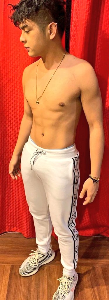 KilikiliSeeker's tweet photo. San Mo Sya Ikikiss?! Isa Lang!!! https://t.co/zZiyPkSfe1