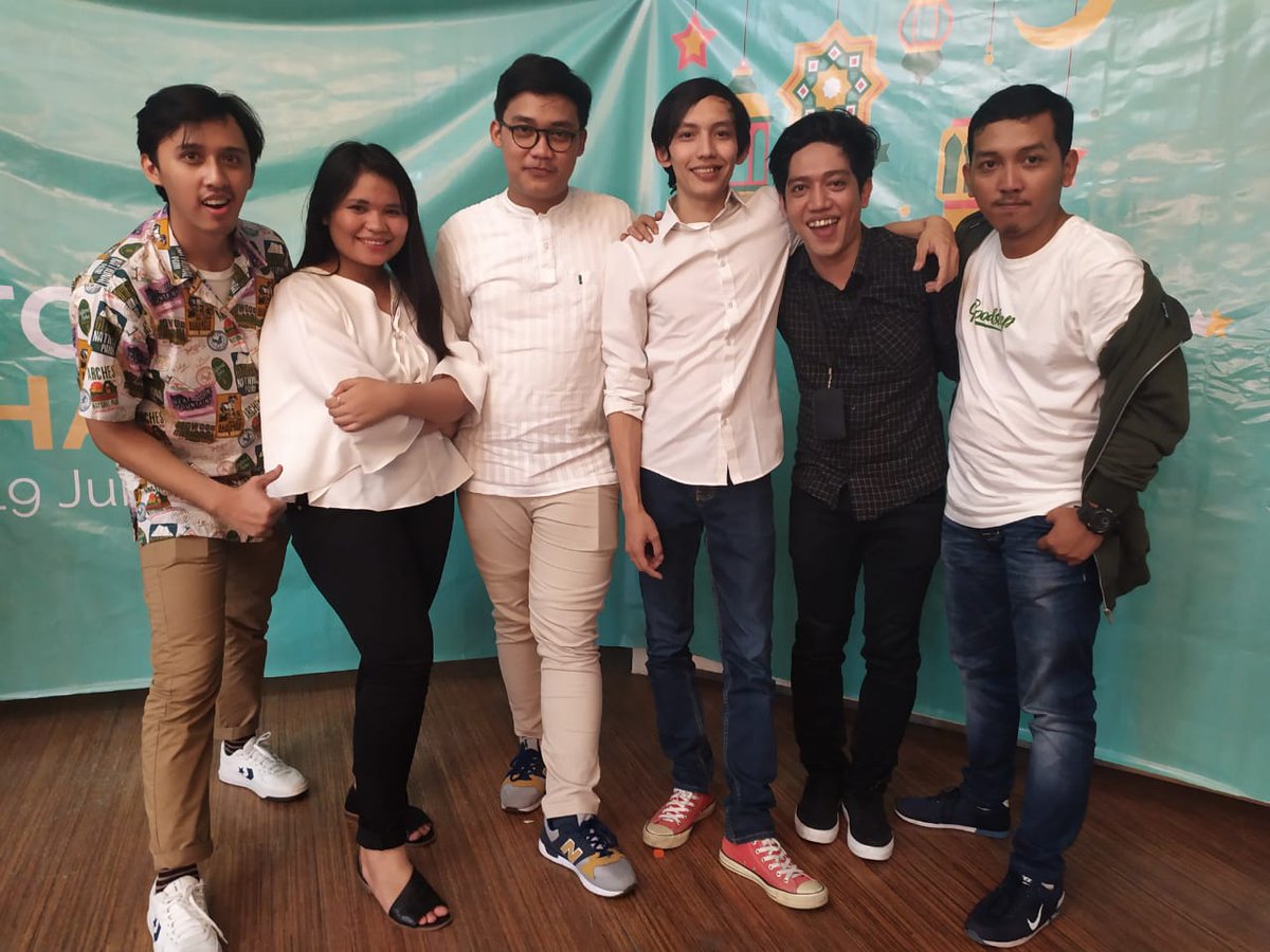 eLectaaa's tweet photo. Pejuang uang receh!! 💸 https://t.co/aW0ClRxyi2