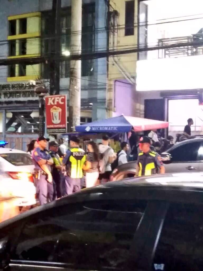 AnakbayanUST's tweet photo. ALERT: Police presence and intimidation during the street gig.
#AFPPNPBackOff https://t.co/SEPhUH12WA