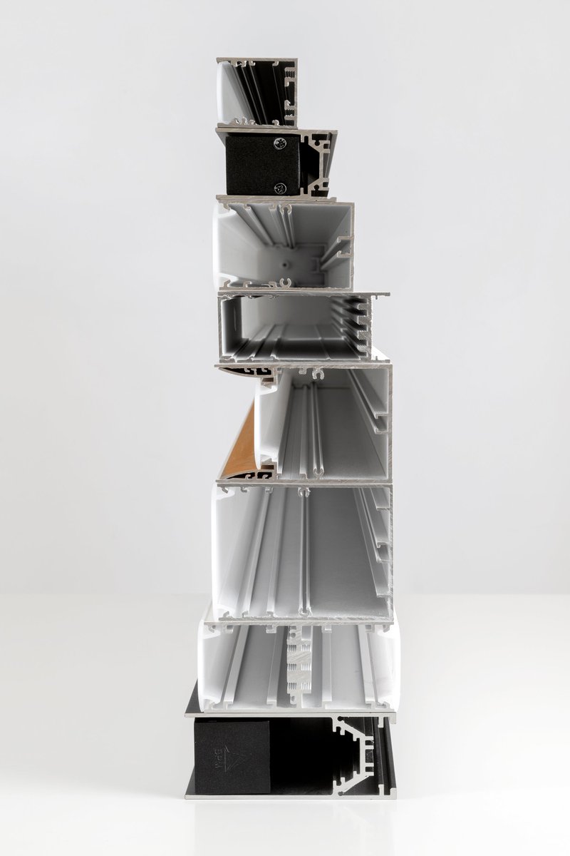 Check our wide range of profiles, beautiful outside and beautiful in the inside. .
#architecture #design #lighting #madeinspain #interiordesign #arquitectura