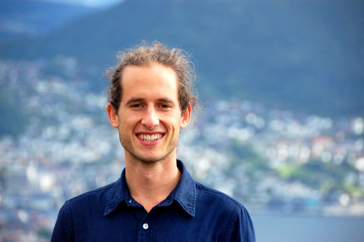 In human society, our reputation is extremely important. Sometimes the #motivation to look good is stronger than the motivation to do good. In an interesting new paper, WZB economist, Kai Barron, shows that people are willing to lie to appear honest. bit.ly/33Nlgyv (PDF)