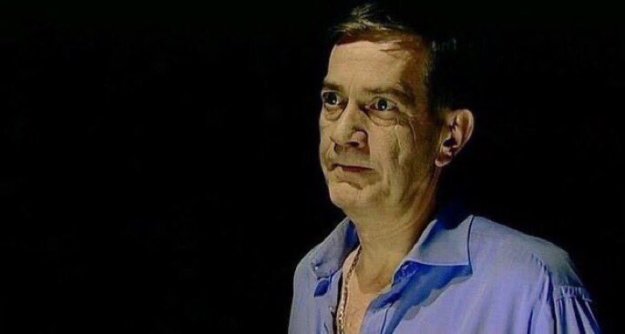 "Bi numara yaptığım yok, o kerizlik bende doğuştan beri var. Hiçbir örgütle bi ilgim yok. Beni adamdan sayıp alacak örgüte zaten ben girmem. O örgüt İbrahim'e kaldıysa örgüt bile sayılmaz."

🎬Pardon