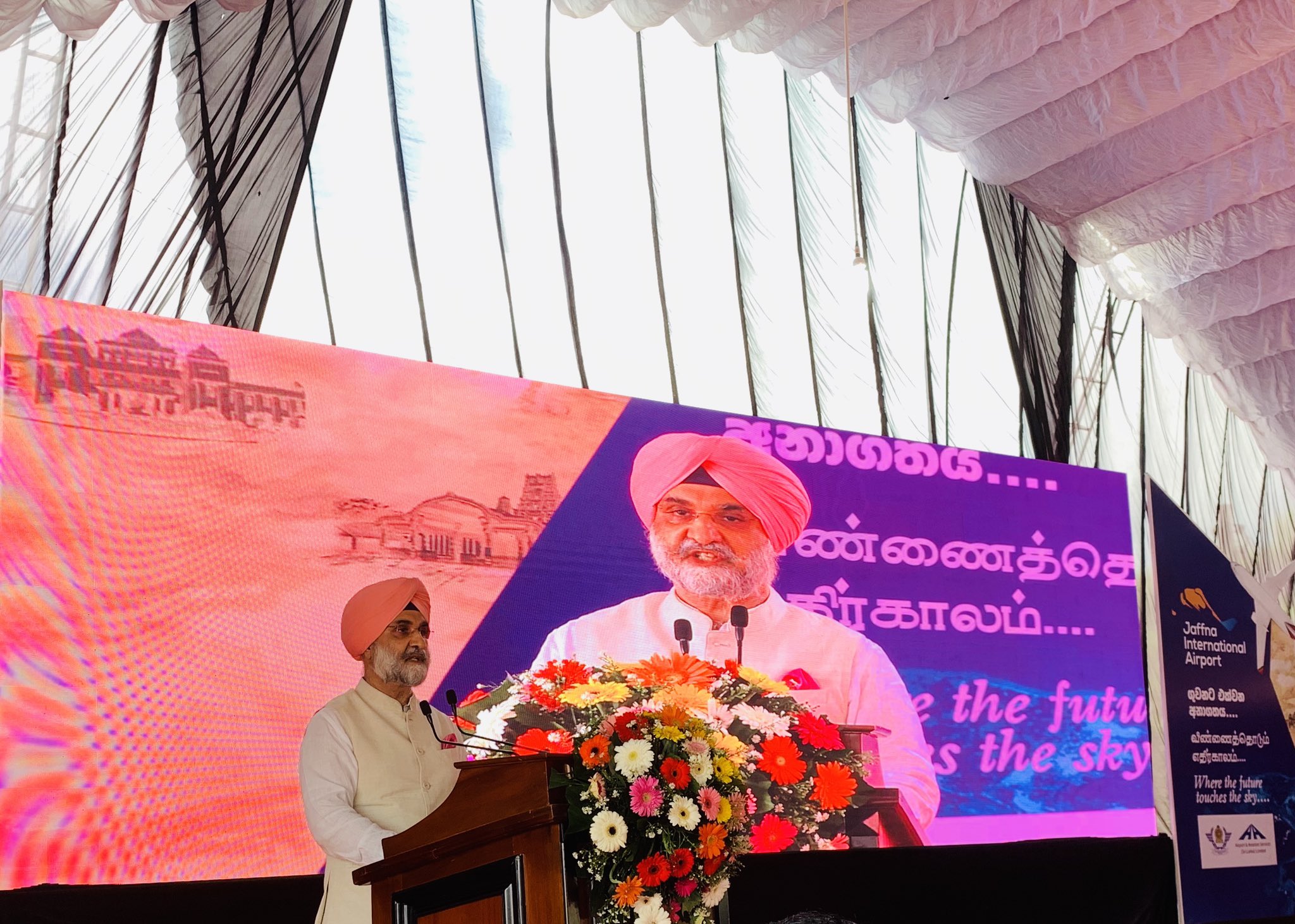 EHEFqK7UYAAO2bO?format=jpg&name=large