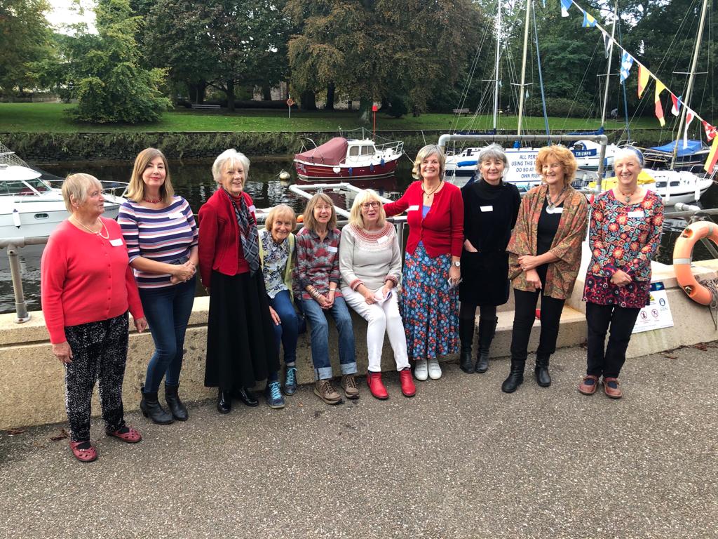 Totnes Gardens tweet media