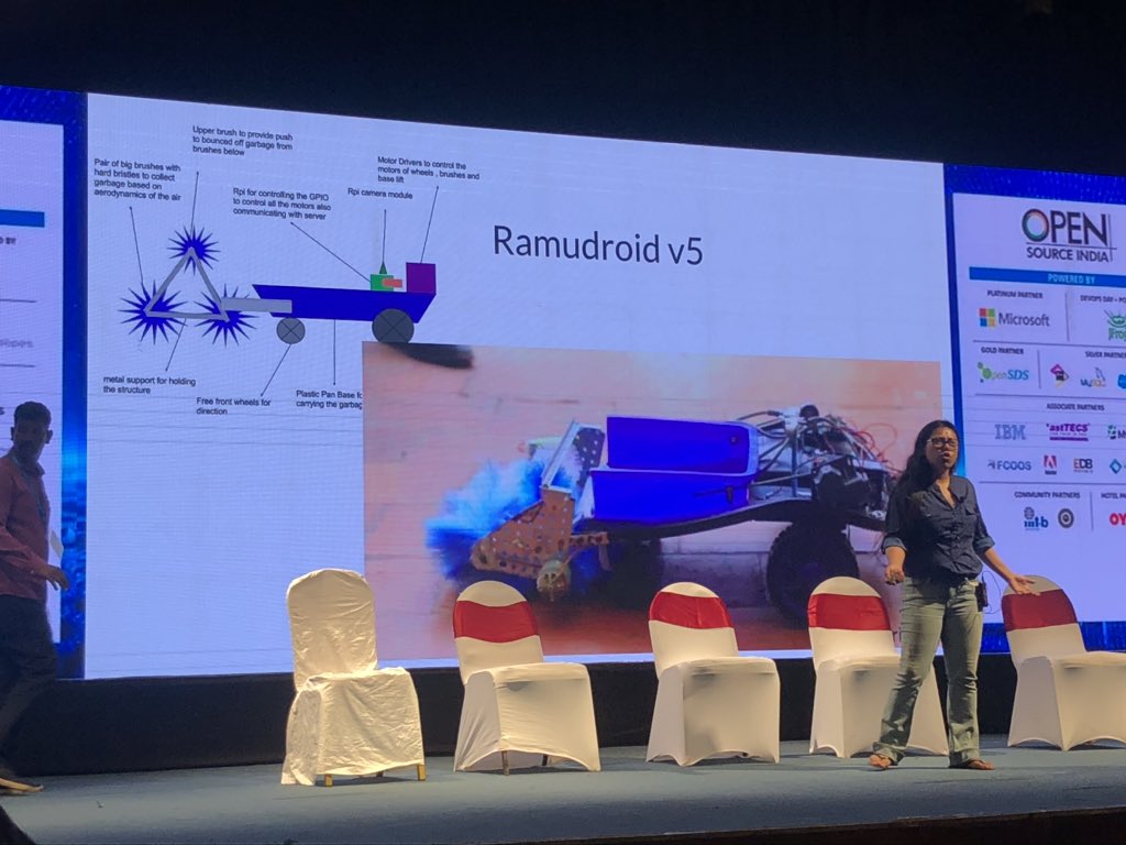 Ramudriod - an open source robot inspired by #SwachhBharat demonstrating at @osidays #osi2019