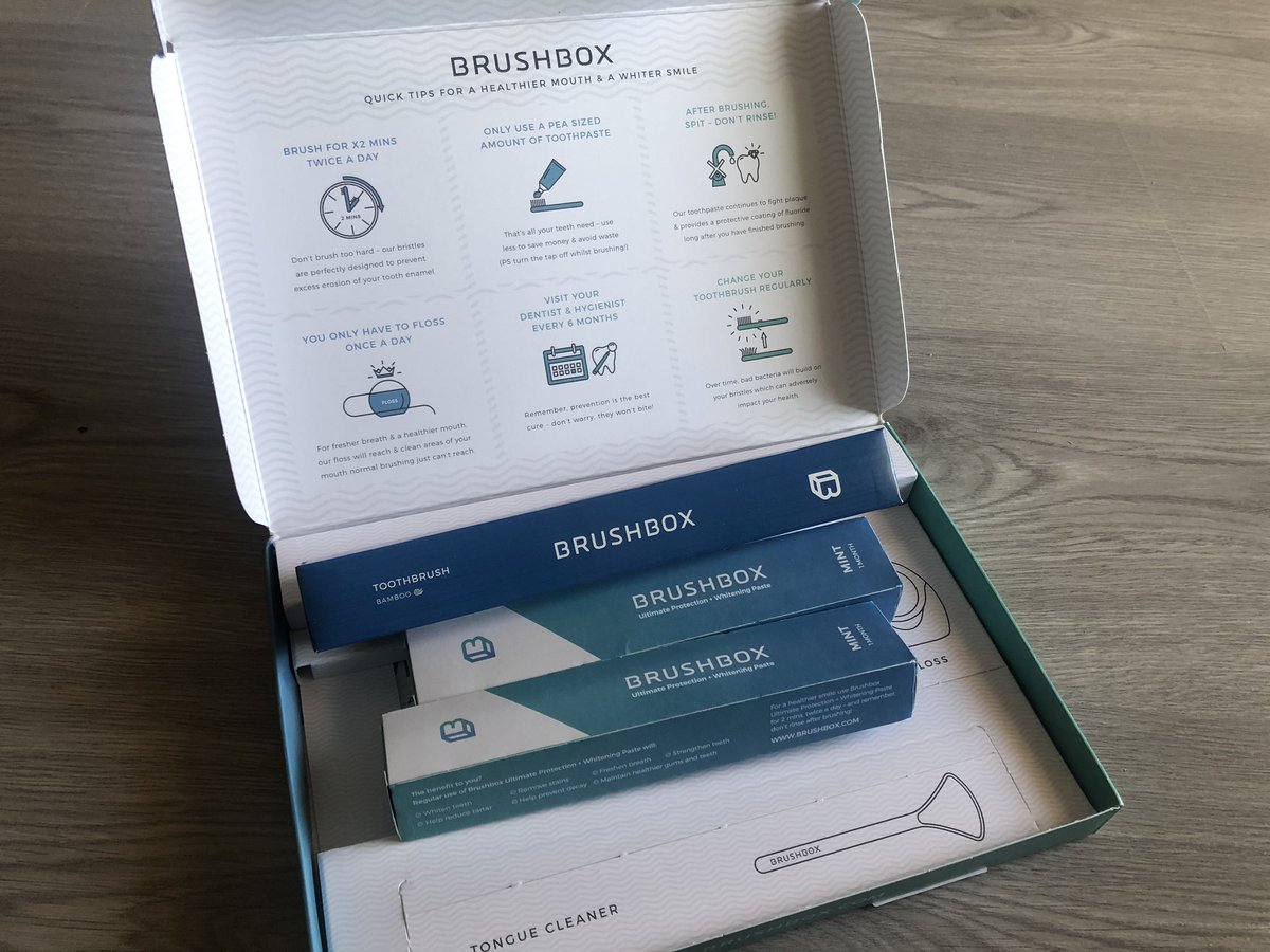 mrcarlosdev's tweet photo. @brushboxuk it arrived! It's super cool, thanks! #brushbox https://t.co/QtOezyASYX
