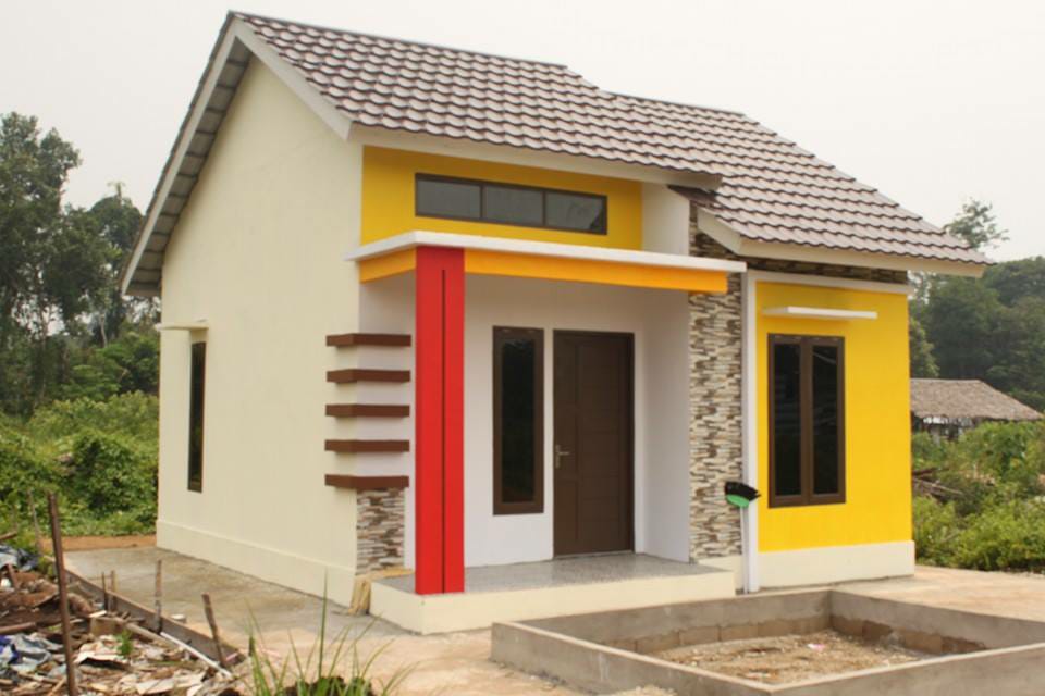 HD Properti, menawarkan bangunan siap huni dengan konstruksi yang kokoh karena menggunakan material yang berkwalitas sehingga dapat bertahan lama dengan jangka panjang dengan spesifikasi sebagai berikut :

1. Pondasi
Pondasi menggunakan batu kali asli yang bit.ly/32oM1c1