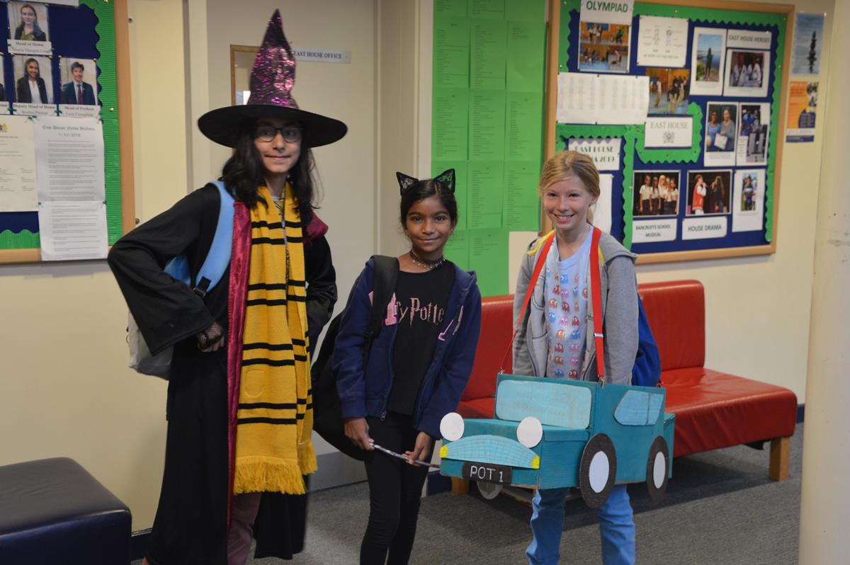 BancroftsSchool's tweet image. Harry Potter dress up day for our Thirds (yr 7s) @BancroftsSchool today. Some great efforts - especially from our staff! @LibraryBancroft #Bancrofts #BancroftsBalance