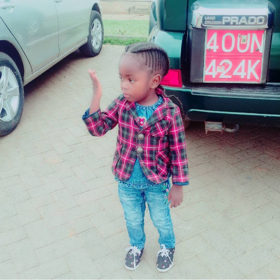 LindaOmolo's tweet photo. #NiajeNiaje @GhettoRadio895 Jordan lckd @JackieWaithaka please play for my niece #HbdSong @MajimajiKenya #HappyBirthdayAriana πππππ
#5thBirthday
#OctoberPrincess π₯°β€ππββπππ https://t.co/GDyLHwC28E