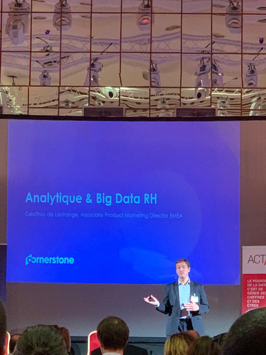 csod_FR's tweet image. 🔵 En direct de la conférence #BigDataHRconf de @GBLN_HR, où @gdelestrange parle des bénéfices à implémenter l&apos;#AnalytiqueRH et le #BigDataRH en entreprise.