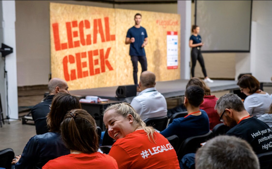 What a day at #LegalGeek Confrence 2019. Happy volunteering! #legaltech