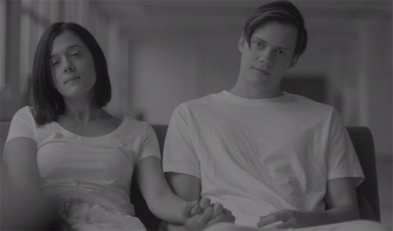 名前ってふたつ以上の鐘の音