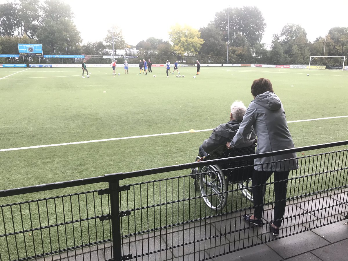 Een donderdagochtend op ons sportpark. Binnen én buiten fanatieke sporters actief. #seniorenactief