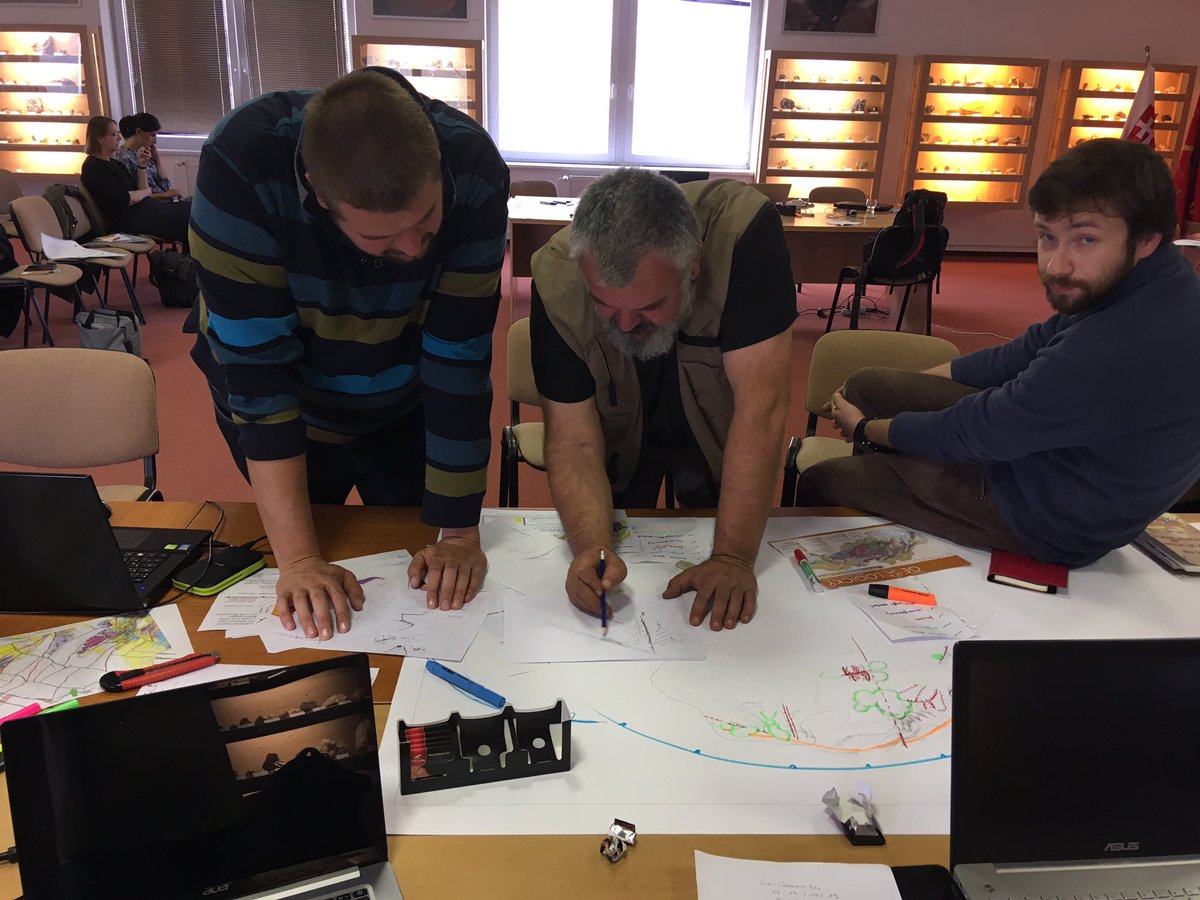 Connect3dGeo's tweet photo. How to build a #StructuralFramework: hands-on workshop in Bratislava to define the essential geological limits in our areas of interest #geologistsatwork https://t.co/vnB11nYuL2