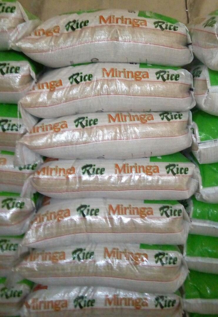 leelRaees's tweet photo. We heard the price of nigerian(local) rice has increase, well ours hasn't
25kg - 7500
50kg - 15000
Dm @leelRaees or @A_A_Rufai
Or call 08160325963, 08037384716 https://t.co/r6riHb2zM5