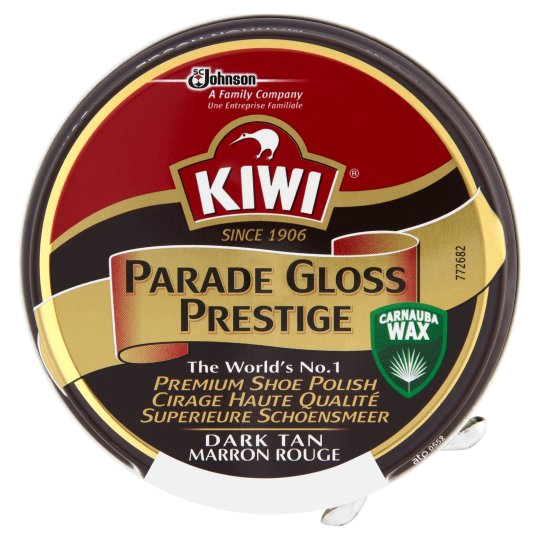 supahomes's tweet image. Hide furniture scratches

Buy a tin of shoe polish in a colour that matches the wood, apply a little to the scratch with a soft cloth. The polish will fill the scratch and colour it, making it less noticeable

 callroy.co.uk

#diy  
#handyman 
#Bedford 
#funiture