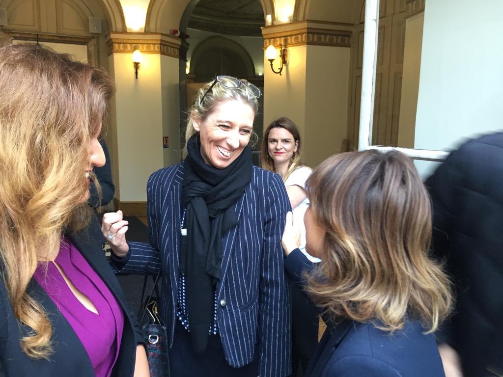 KarinePaoli tweet media