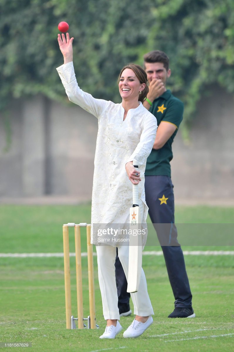 Lets play cricket #Lahore 

#RoyalsVisitPakistan