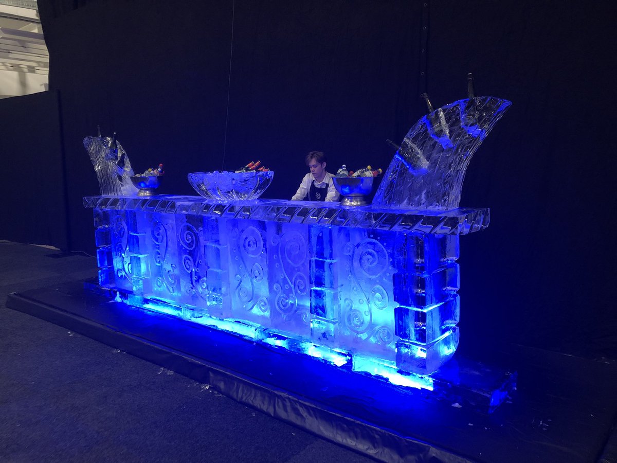 När incheckning och registrering öppnades på morgonen kunde man känna pulsen stiga i utställningen. Det kommer bli en kul, intressant och inspirerande Kyl &amp; Värmepumpdag! #kvpdagen #kylavarme