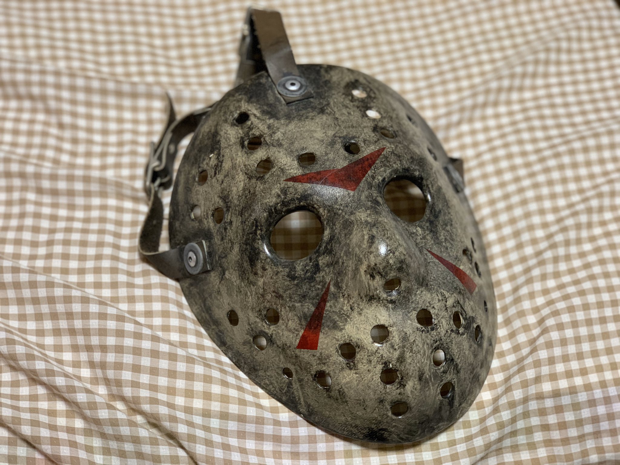 うらやす タチャンカ病 唐突に ホッケーマスクって不気味だけどカッコイイよね 昔13日の金曜日にハマってた時に本物買って作中のジェイソン風にペイントしたんだけど今見ても結構よく塗れてると思う T Co Hmfckwfu3a Twitter うらやす タチャンカ病 唐突に ホッケーマスクって不気味だけどカッコイイよね 昔13日の金曜日にハマってた時に本物買って作中のジェイソン風にペイントしたんだけど今見ても結構よく塗れてると思う T Co Hmfckwfu3a Twitter