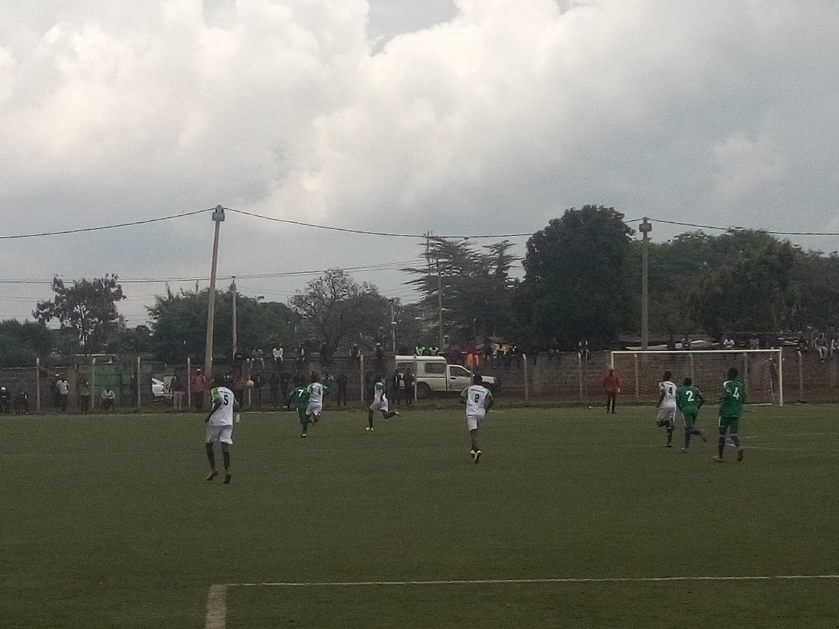 eujoh_o's tweet photo. @GhettoRadio895 juakali tournament currently camp toyoyo #NiajeNiaje @MajimajiKenya @karennyamunbo @kenya_fkf @Nmwendwa @nhifkenya @NSSF kibra united 0-0 Rada united https://t.co/EtwgOYJT31