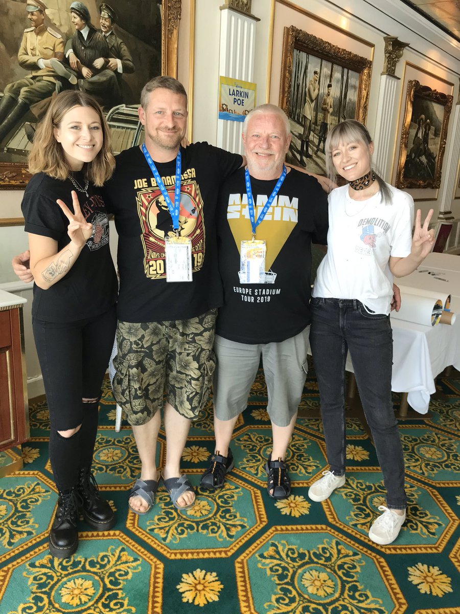 MarcelSiebert75's tweet photo. @LarkinPoe Looking forward to see you again in Munich next year 😇 https://t.co/iY2wroINMb
