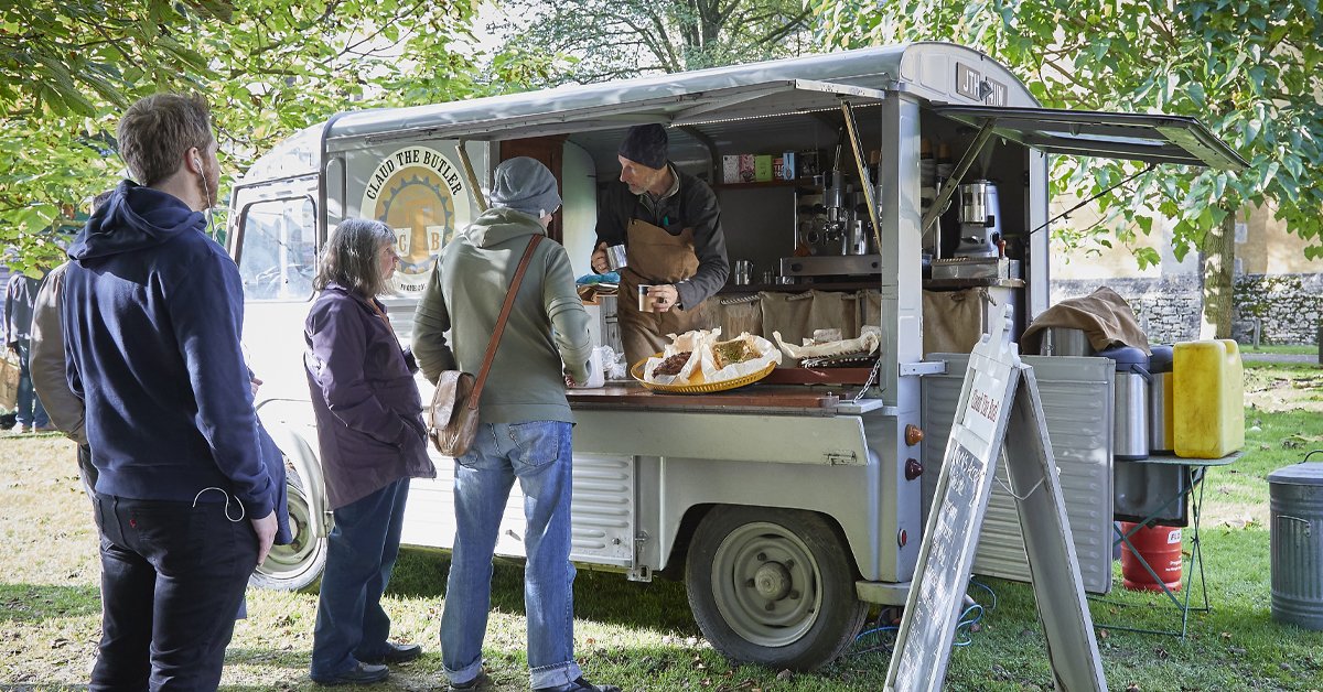 We’re throwing it back to Sunday for today’s #TBT and reminiscing about the amazing smells, delicious tastes and feel good vibes from #WFF2019

#WellsFoodFestival #ThrowBackThursday #foodlover

📷 : John Law