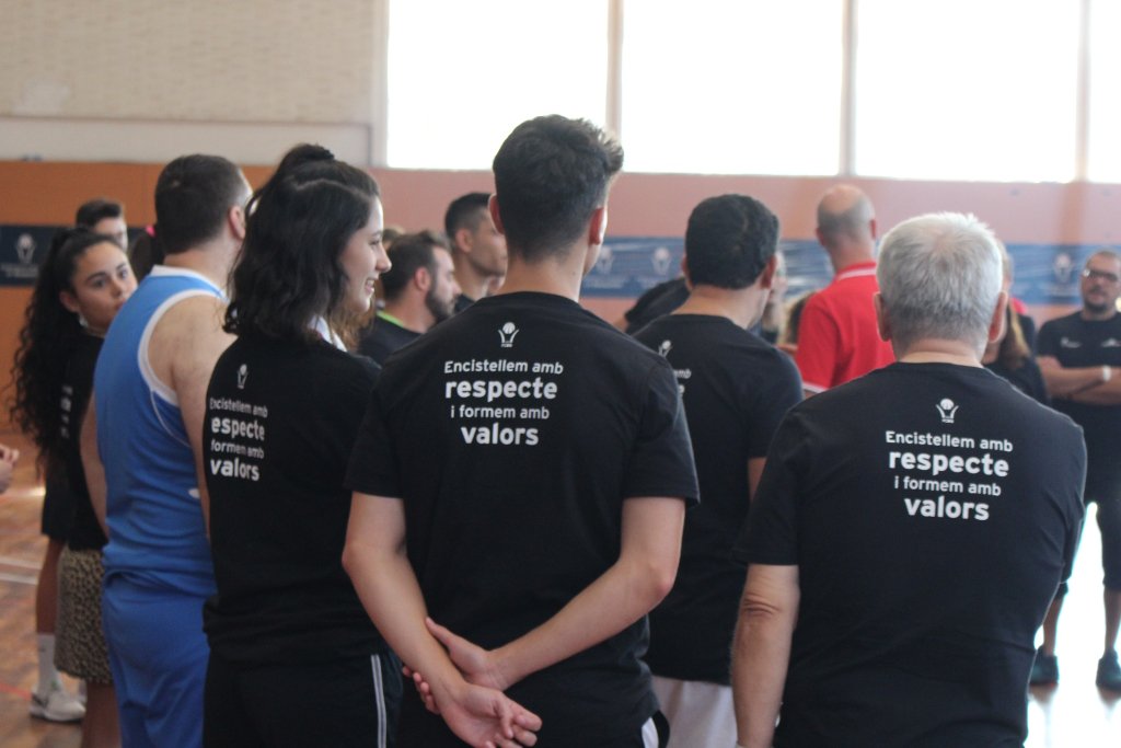 FCBQ tweet media