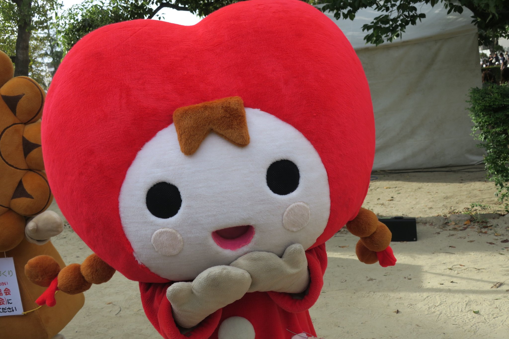 ビーバー西山 尼崎市のマスコットキャラクター あまっこちゃんでした 彦根や羽生にも遊びにおいで あまっこ 尼崎市民まつり T Co 7z22xxclwa Twitter
