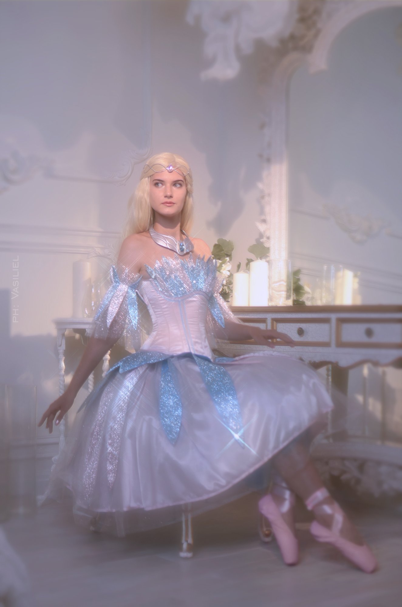 on X Shine bright like a diamond Barbie Odette cosplay TrishaLayons Dress Bohemian child Photo vasiliel Barbie cosplay swanlake https t P8hHN94guj X