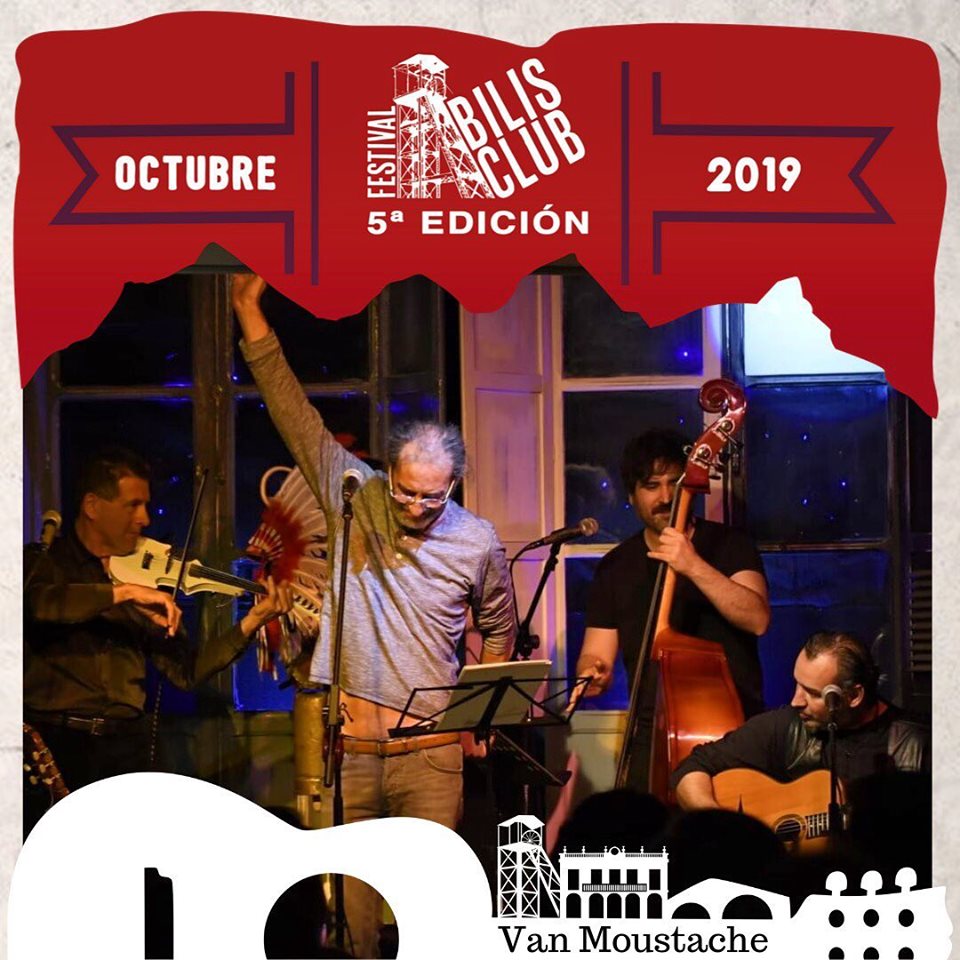 Uno de los platos fuertes del gran concierto del sábado será Alfonso del Valle con su banda Van moustache. El cantautor sevillano nos tiene preparado un gran show de swing y humor inteligente.
📢Reserva YA tus entradas en el CIDAN, 🎫