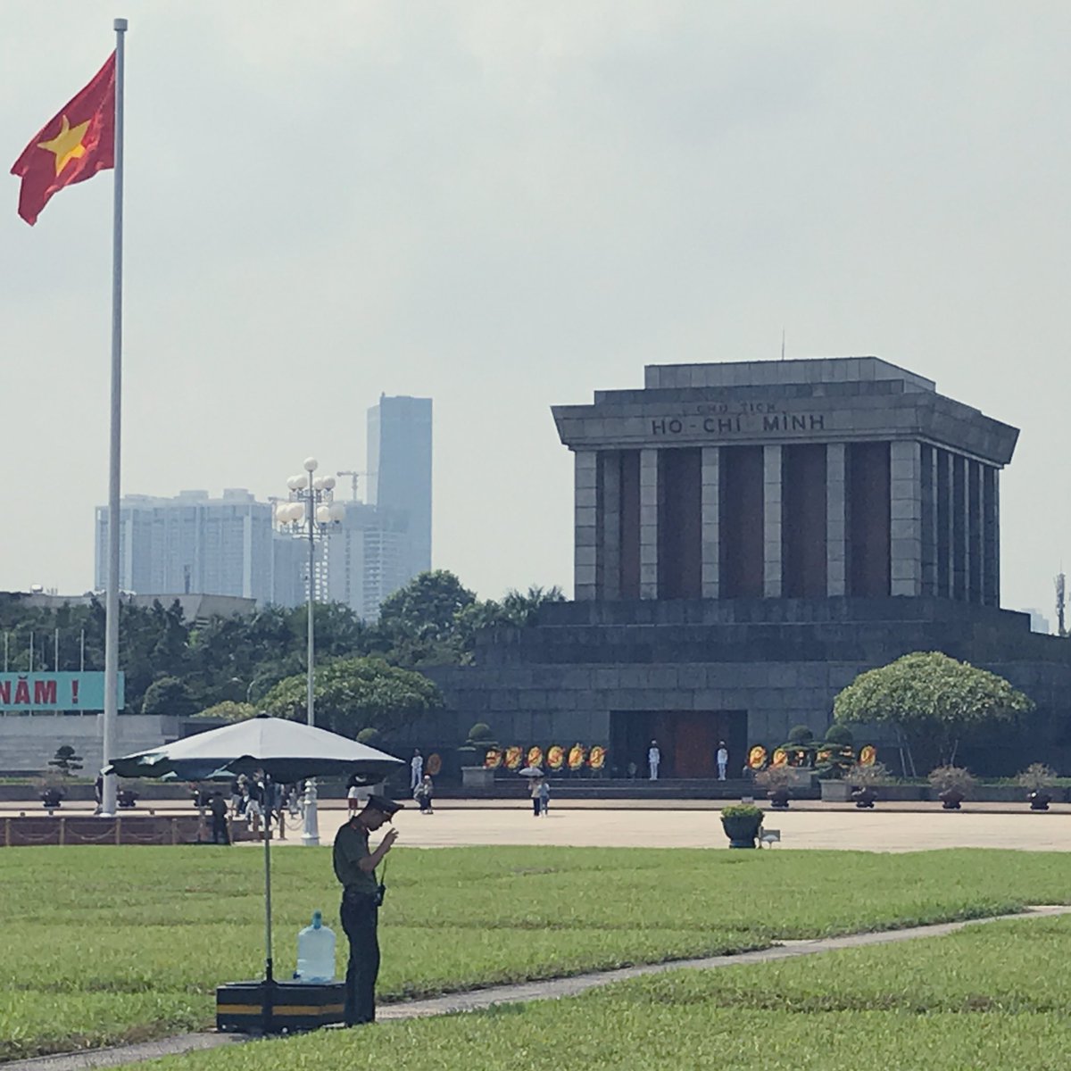 CurationMostly's tweet image. Probably checking to see if @jack  and @kayvz are going to roll out #FollowTopics before the #NBA 🏀season starts. 🤷‍♂️#Hanoi 🇻🇳