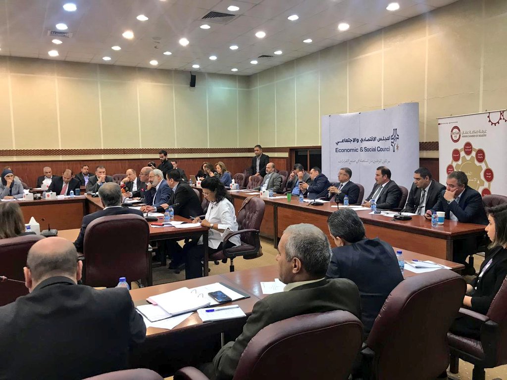 JordanESC's tweet photo. مع انتهاء جلسات محور القطاعات الاقتصادية.
نشكر غرفة صناعة الأردن وعمان @JCI_Jordan على استضافة المجلس الاقتصادي والاجتماعي لمناقشة أورق مراجعات المحور ضمن تقرير #حالة_البلاد2 لهذا اليوم الخميس.
#الأردن #Jordan
@PrimeMinistry @MFNabulsi https://t.co/qWgkxAZeey