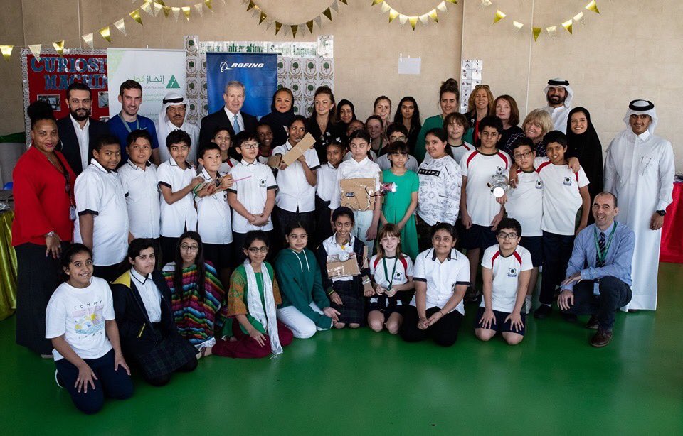 INJAZQatar's tweet photo. INJAZ Qatar & Boeing celebrated the successful launch of "Curiosity Machine", a Science, Technology, Engineering, & Mathematics (STEM) program, created by Technovation at Newton International School.
#Boeing #Technovation #STEM #CuriosityMachine https://t.co/MLPmxFlPiH