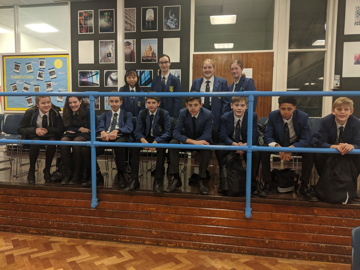 hemelschoolMFL's tweet photo. Year 9 students ready to compete with other local schools in Glastonbury goes Global hosted by Parmiters MFL and Business Language Champions. 
@HemelHSchool #mfl #languageswork #businesslanguagechampions https://t.co/WuTvLr9A3W