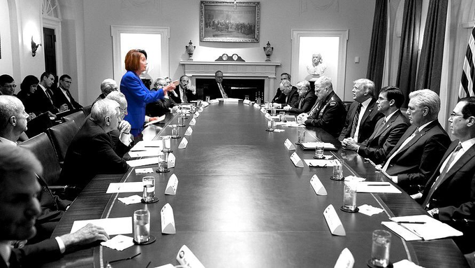 ShiresmShire's tweet photo. @SebGorka The men in uniform say it best...they are disgusted with this shell of a human being...and the stone-cold hearts that get their lungs filled on his every breath...behold them as they are...💙#SheStoodUp💙 #AllRoadsLeadToPutin https://t.co/xp3Lp3GyEw