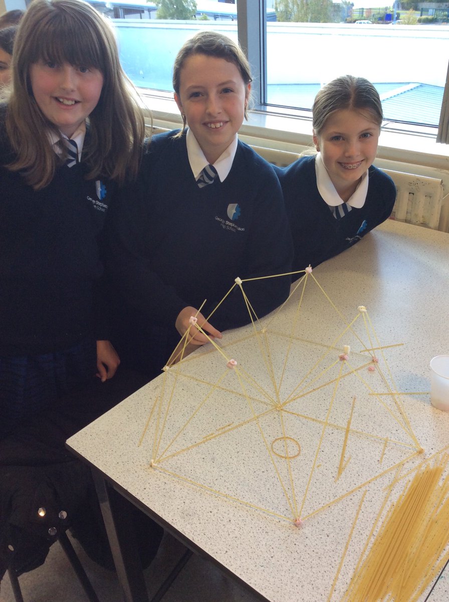 GSHS_STEM's tweet image. Spaghetti Towers! Some beautiful feats of engineering on display with the winner reaching the dizzy heights of 95cm! #Engineering @GSHS_School