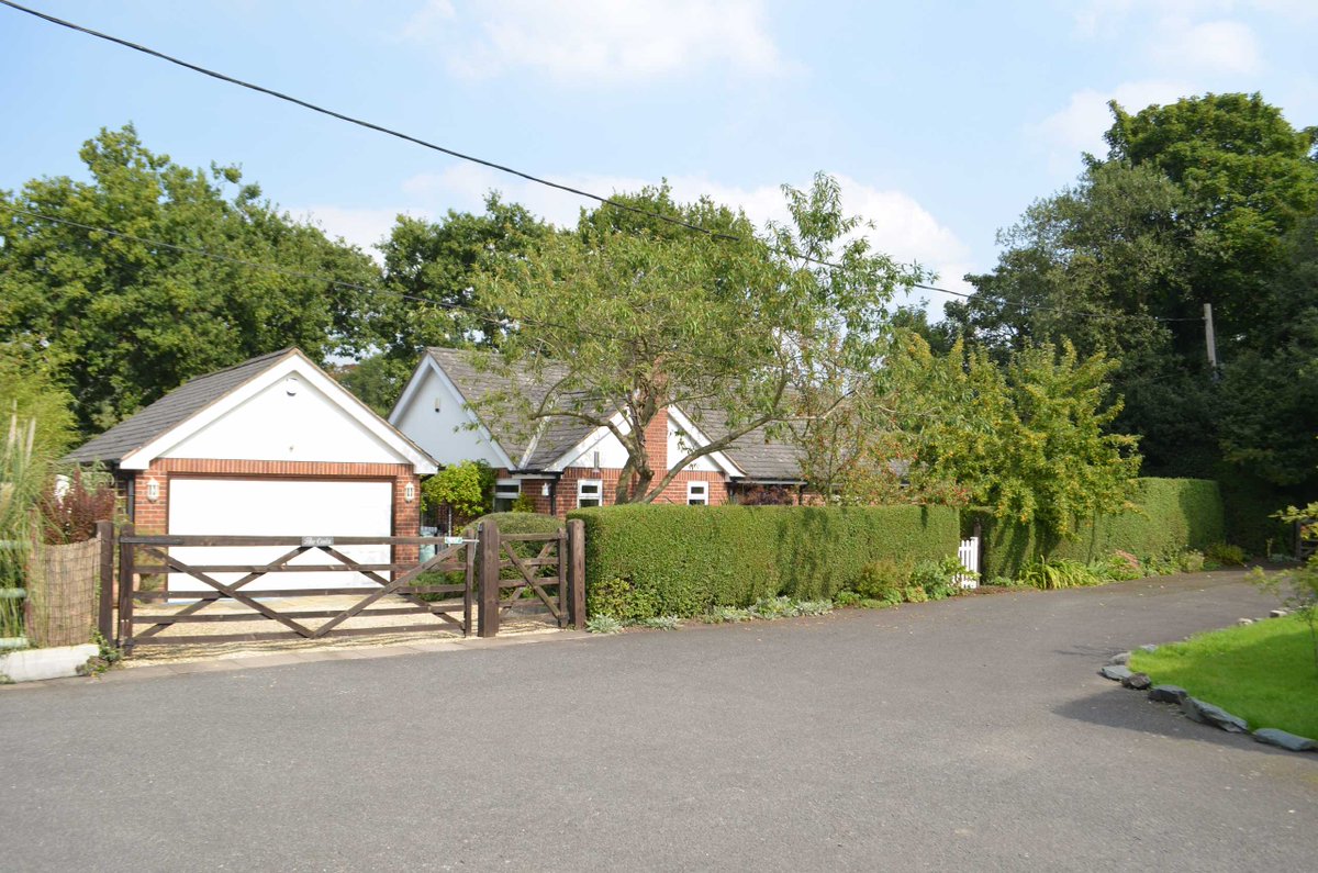 * NEW * * SEMI-RURAL LOCATION * DETACHED BUNGALOW * WELL STOCKED COTTAGE STYLE GARDENS. An attractive three bedroom detached bungalow occupying a semi-rural location at the far end of a private road near to the village of Saughall. OIRO £410,000 #chestertweets