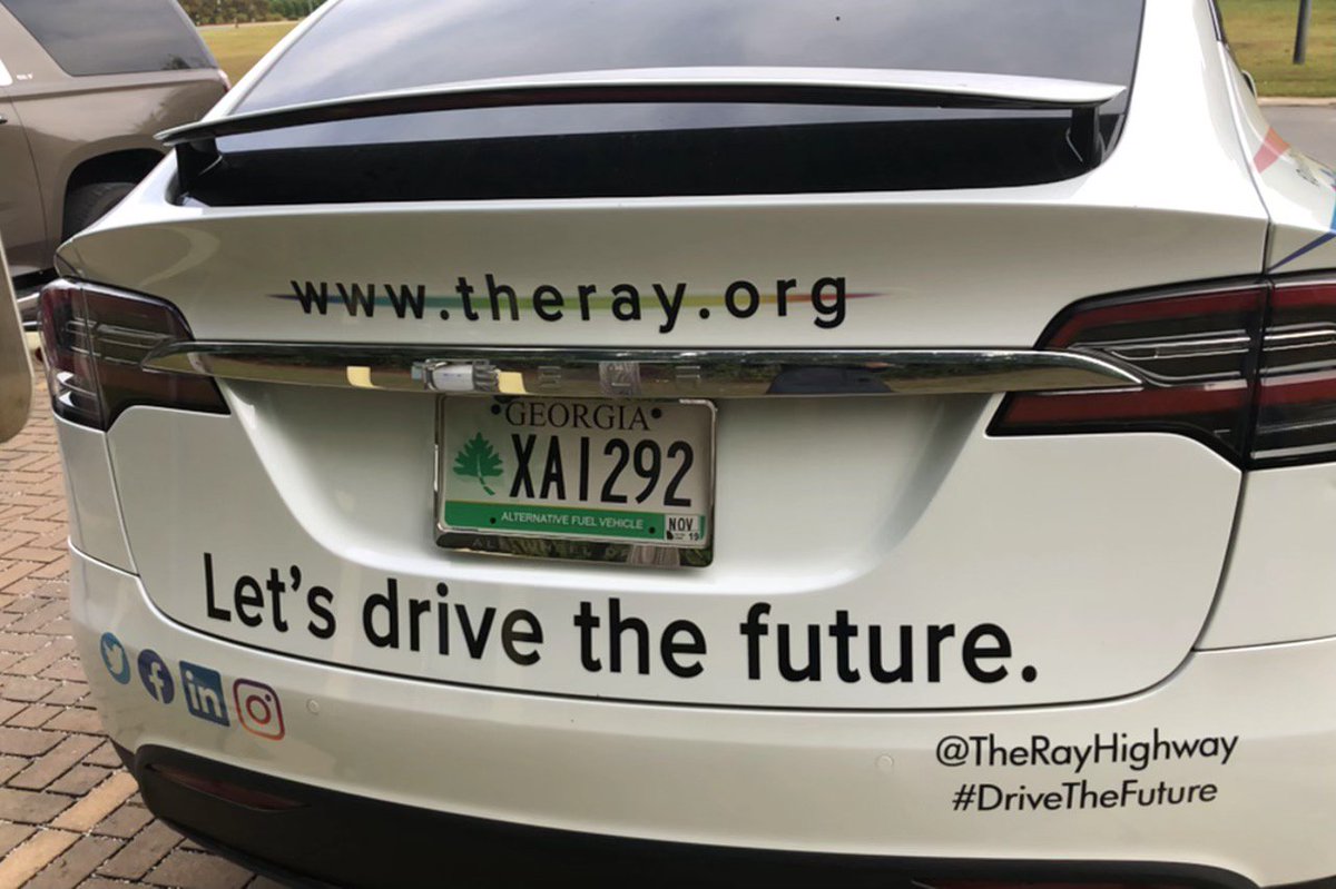 TheRayHighway's tweet photo. Debuting at Sunday's #EV Caravan to #RayDay - the newly wrapped Ray #TeslaModelX. Thinking she may need a name now...any ideas?? π€ https://t.co/oSqmrk4agP