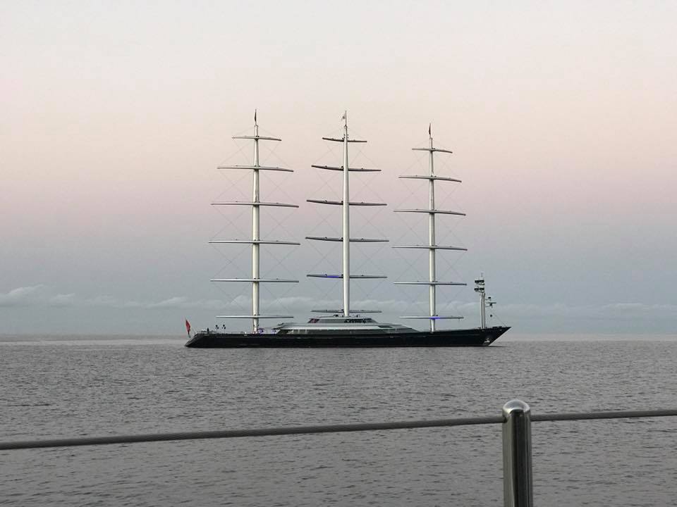 <a href="/THEnergyNet/">Dr Thomas Hillig • #EUSEW2025 Ambassador</a> <a href="/CNN/">CNN</a> Here's a much more beautiful #yacht powered by the wind:
#MalteseFalcon