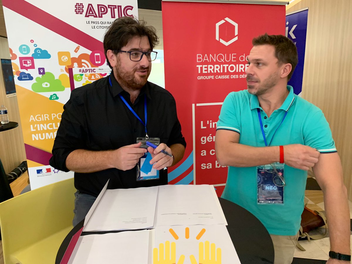 Nicolas Turcat (@nicolasturcat) on Twitter photo Parce que la cohésion sociale et territoriale et le #NumeriqueInclusif ça va aussi ensemble, ici on y signe un partenariat de coopération être <a href="/simplonco/">ok</a> X <a href="/aptic_lepass/">#APTIC</a> avec le soutien de <a href="/MissionSoNum/">Programme Société Numérique</a> et <a href="/BanqueDesTerr/">Banque des Territoires</a> 🔥 🔥 🔥 Parce que la cohésion sociale et territoriale et le #NumeriqueInclusif ça va aussi ensemble, ici on y signe un partenariat de coopération être <a href="/simplonco/">ok</a> X <a href="/aptic_lepass/">#APTIC</a> avec le soutien de <a href="/MissionSoNum/">Programme Société Numérique</a> et <a href="/BanqueDesTerr/">Banque des Territoires</a> 🔥 🔥 🔥