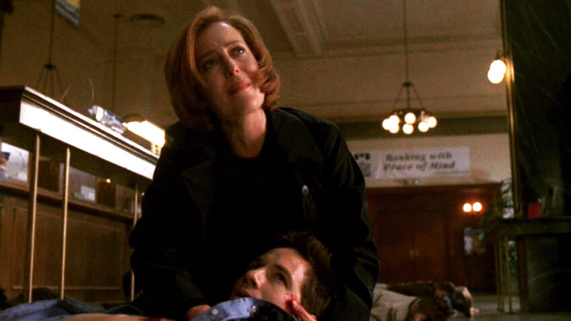 luicaralex's tweet photo. #thexfiles #xfiles#xfilesseason11 #gilliananderson #davidduchovny #mulder #mulderandscullylove #mulderandscullyforever #scully #scullyitsme #thetruthisoutthere #mulder #mulderandscully #mulderitsme #mulderscully #mulderscully25years #scullyandmulder #scullyandmulderforever https://t.co/oUKqpUASCr