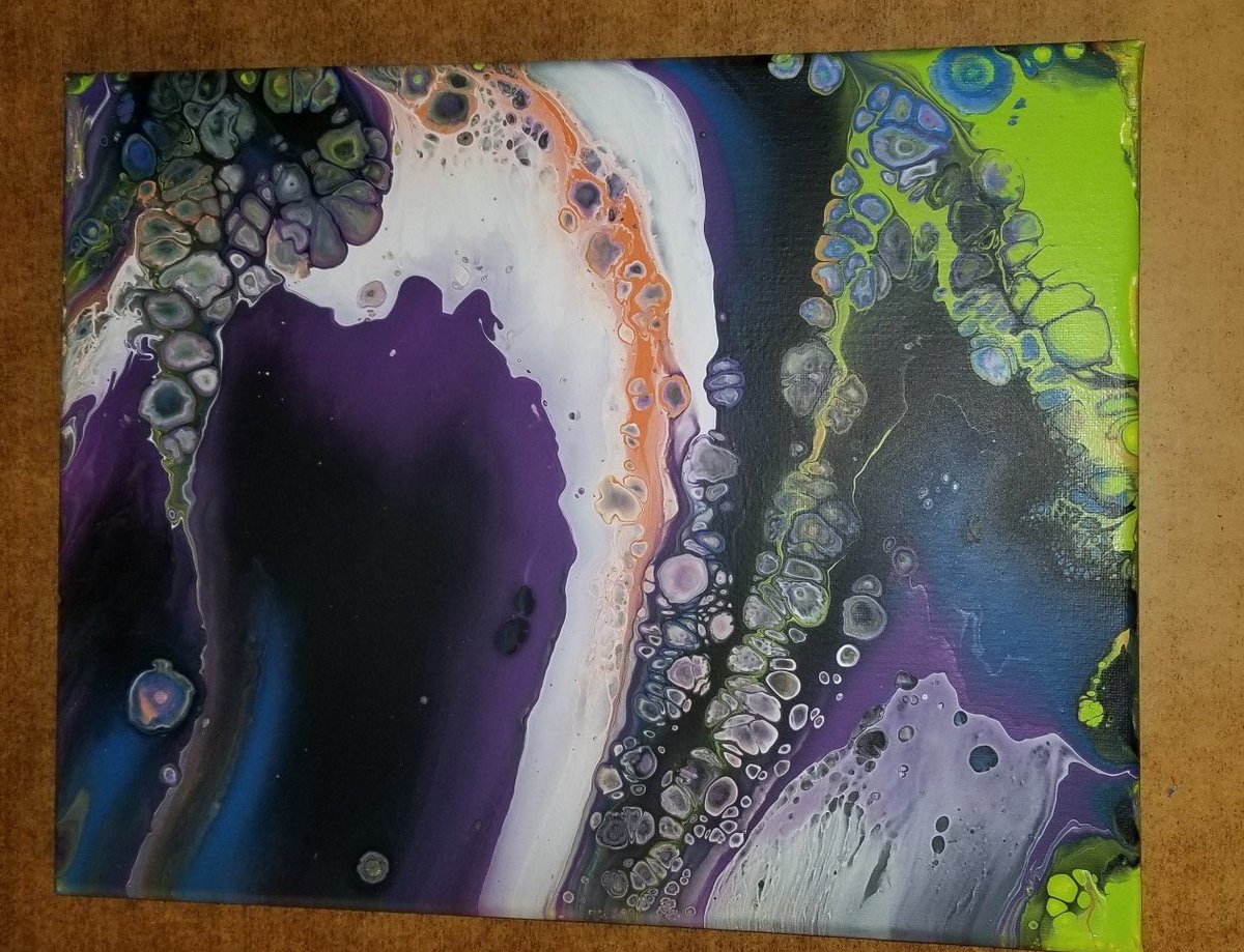 WhitewoodLib's tweet photo. Well they are a few days late but these are the paintings from a week ago. Everyone used the exact same colors, the exact same amount of paint and the exact same size bottle bottom. What a variety of results. https://t.co/UoriO3FTI1