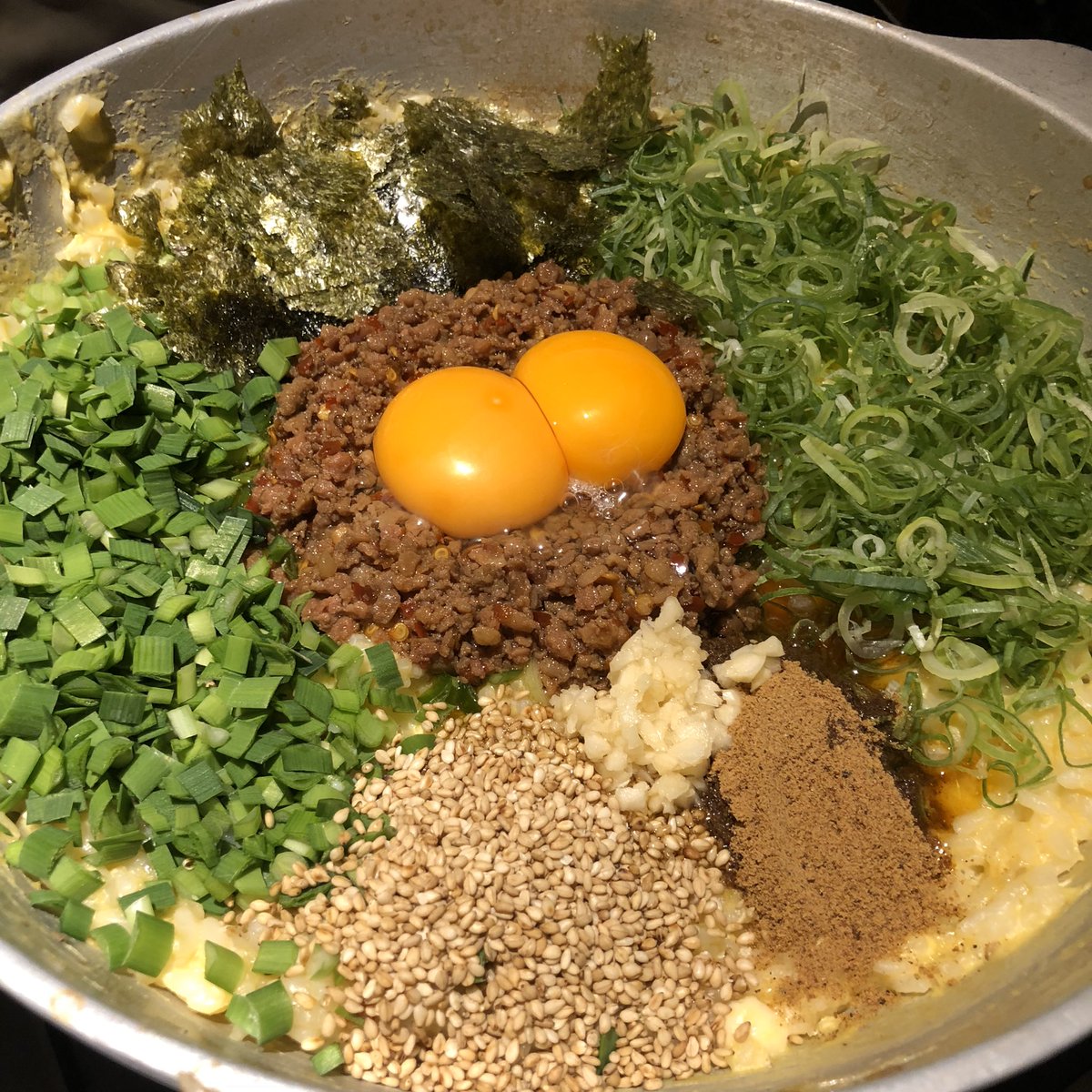 鍋屋ほたる 大須本店 麺屋はなび監修 V Twitter ただいま個室含めお席に余裕がございます 鍋 を注文しなくても 居酒屋メニューが充実しておりますので 二次会でもご利用いただけます 麺屋はなび監修のもつ鍋 台湾まぜめし 一品料理をぜひお楽しみください