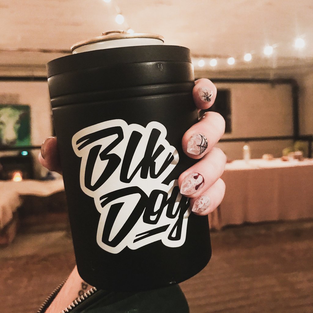 blackdogllc's tweet photo. seems like the BLKDOG team is always repping the brand and it helps that we always have swag kicking around the office. These hot/cold tumblers are a running favorite to keep us caffeinated... and hydrated 🍻 https://t.co/qWwWiCoaTU