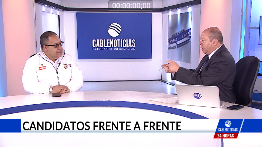 CABLENOTICIAS's tweet photo. #ENVIVO: Empieza la entrevista de Julio de la Rue (@juliodelarue) con el candidato a la Gobernación de Cundinamarca, Pedro Caycedo (@pedrocaycedo), véanos por: Claro 465, DirecTv 147, Movistar 416, UNE 190 y SuperCable 20 https://t.co/VJBkcVdXGb https://t.co/5Vq9q6ONZT